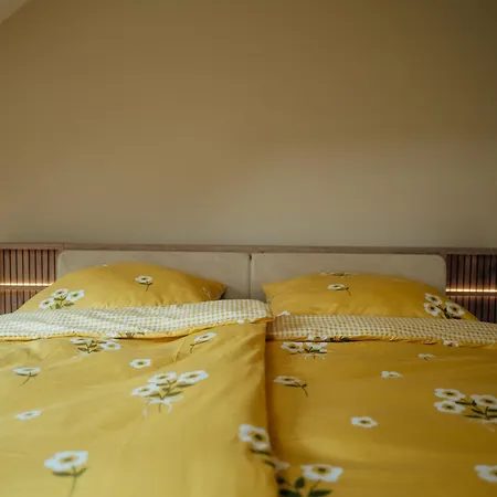 Gaestehaus Goldgelb * Ирциг