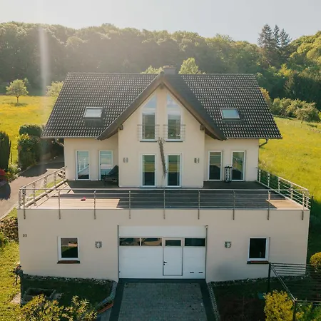 Holiday home Gaestehaus Goldgelb